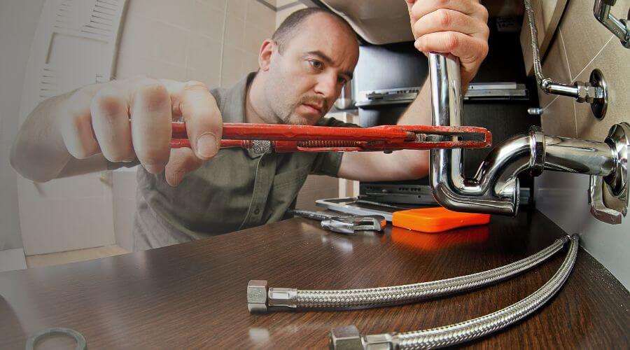 Professional Tankless Water Heater Installation in Flynn, TX